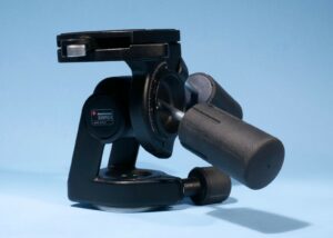 Manfrotto 329RC4 3-Way Tripod Head + Quick Release Plate * Near Mint