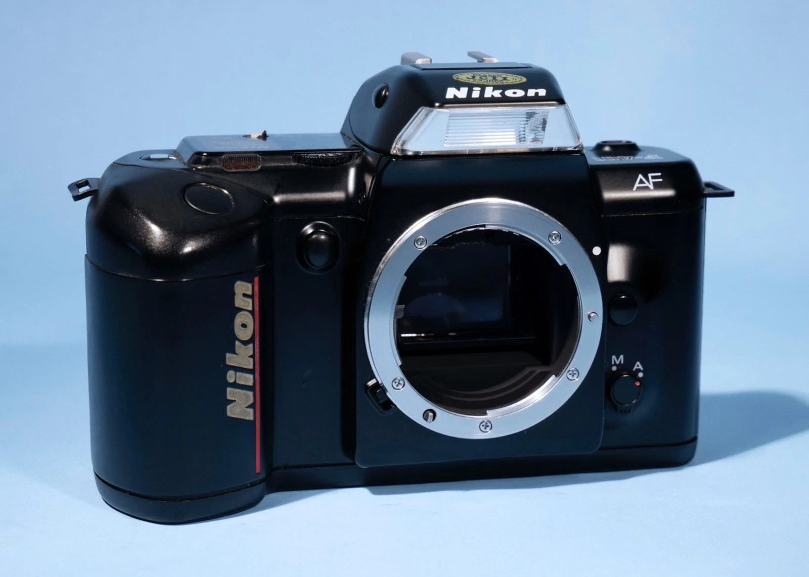 Nikon-F401-35mm-SLR-Film-Camera-Tested-Fully-Working-137547364506