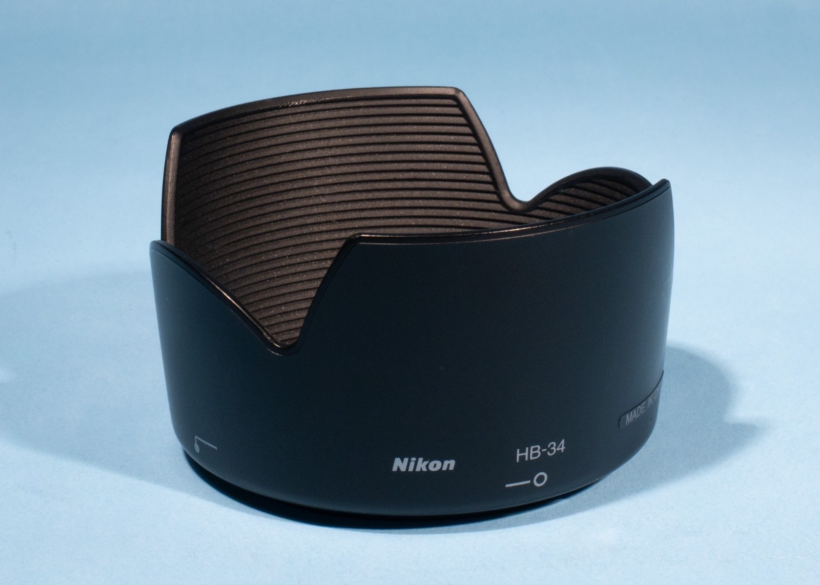 Nikon-HB-34-Lens-Hood-55-200mm-ED-AF-S-DX-Excellent-137317798236