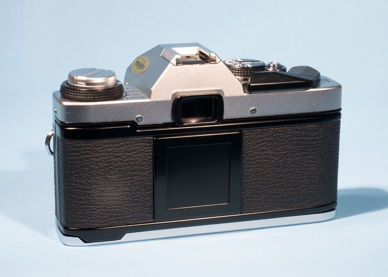 Olympus-OM-20-35mm-SLR-Film-Camera-Zuiko-Auto-S-50mm-f18-Lens-Fully-Working-137849607526-3