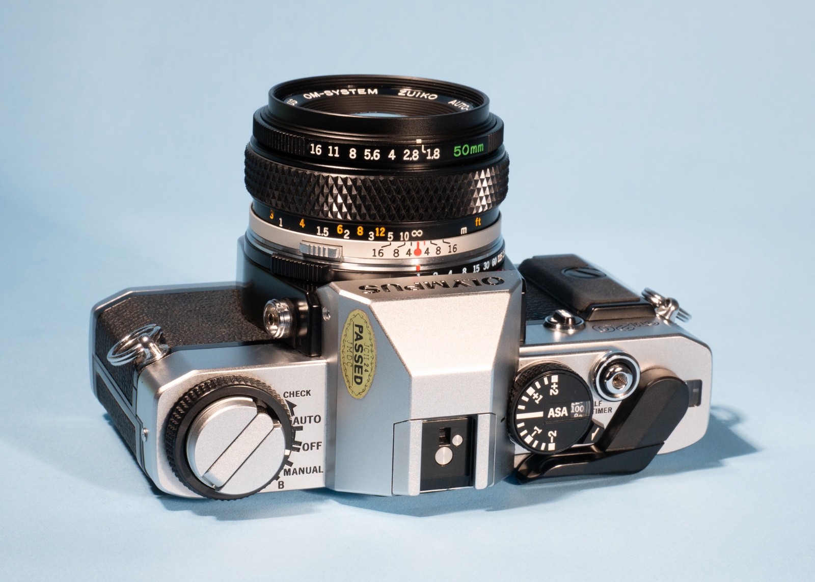Olympus-OM-20-35mm-SLR-Film-Camera-Zuiko-Auto-S-50mm-f18-Lens-Fully-Working-137849607526-4