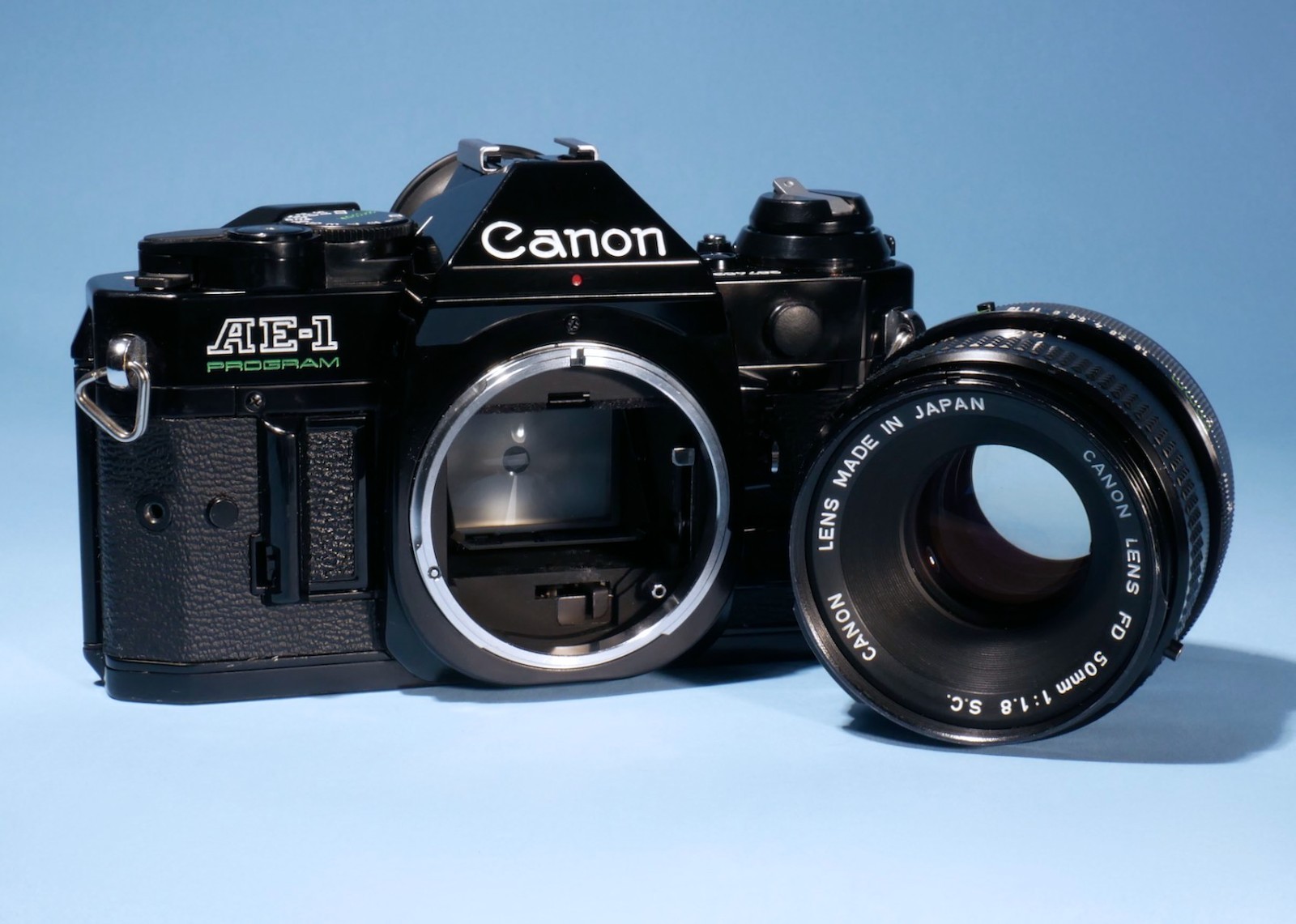 Canon-AE-1-Program-35mm-SLR-Film-Camera-FD-50mm-f18-SC-Lens-Fully-Working-136821009527-6