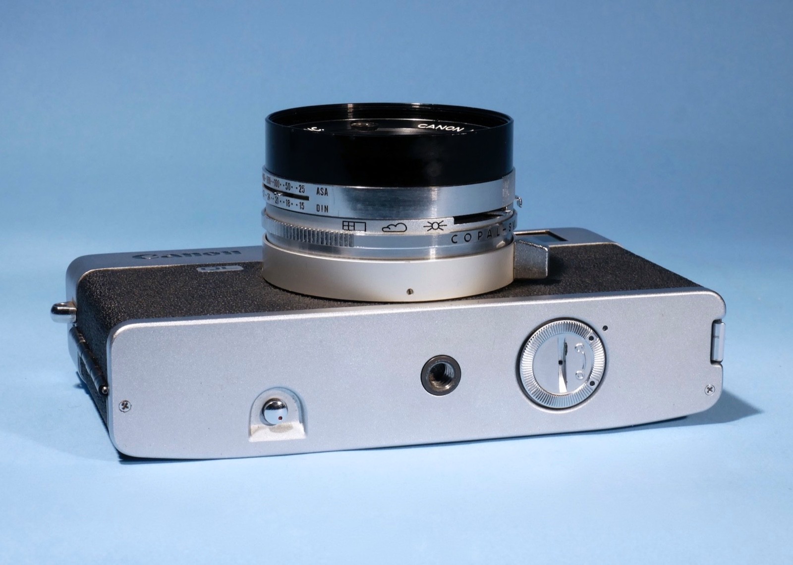 Canon-Canonet-QL19-35mm-Film-Camera-SE-45mm-f19-Lens-Working-New-Seals-136669767177-4