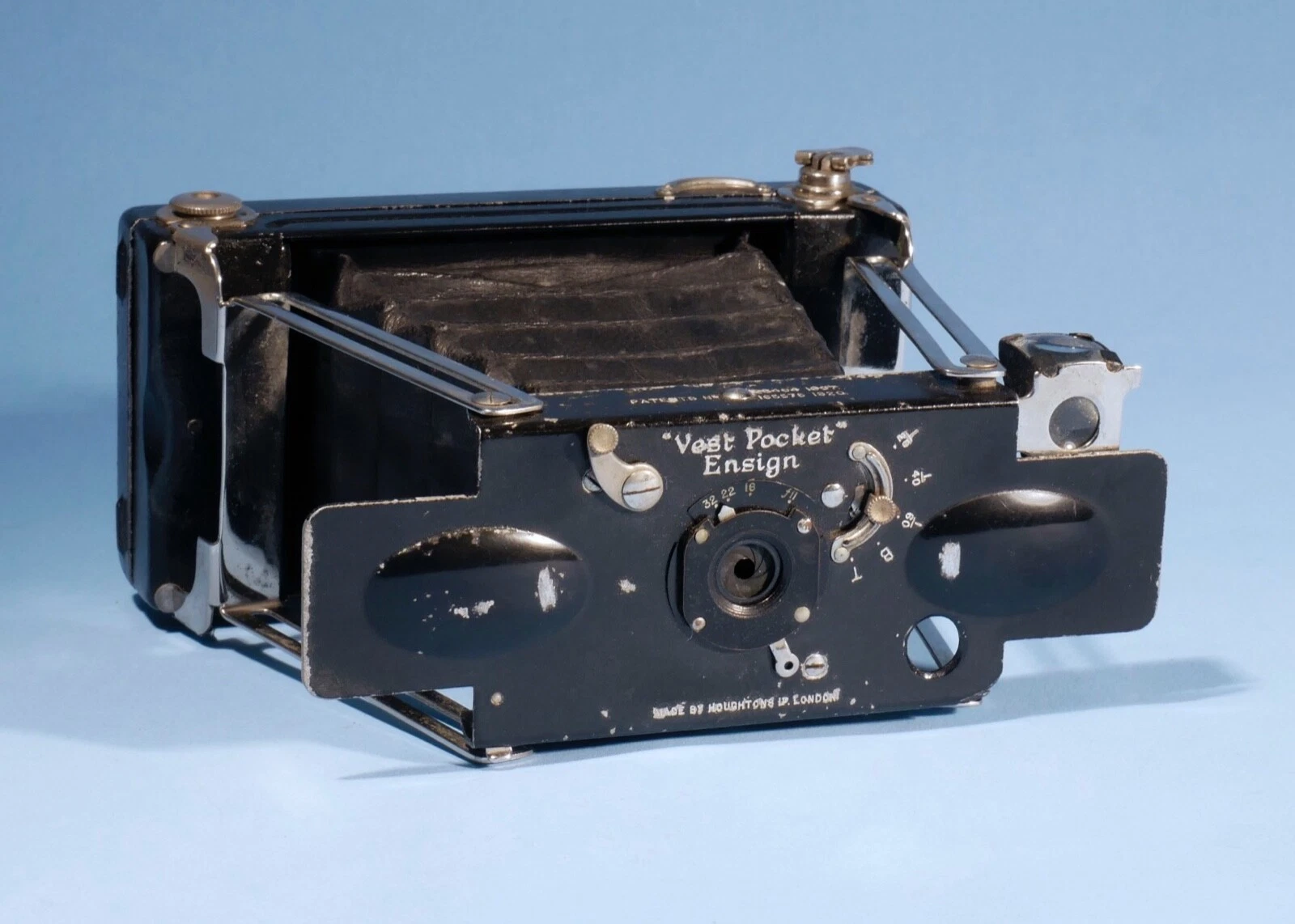 Houghton-Vest-Pocket-Ensign-Folding-Strut-Braced-127-Roll-Film-Camera-c1926-137547273477-2