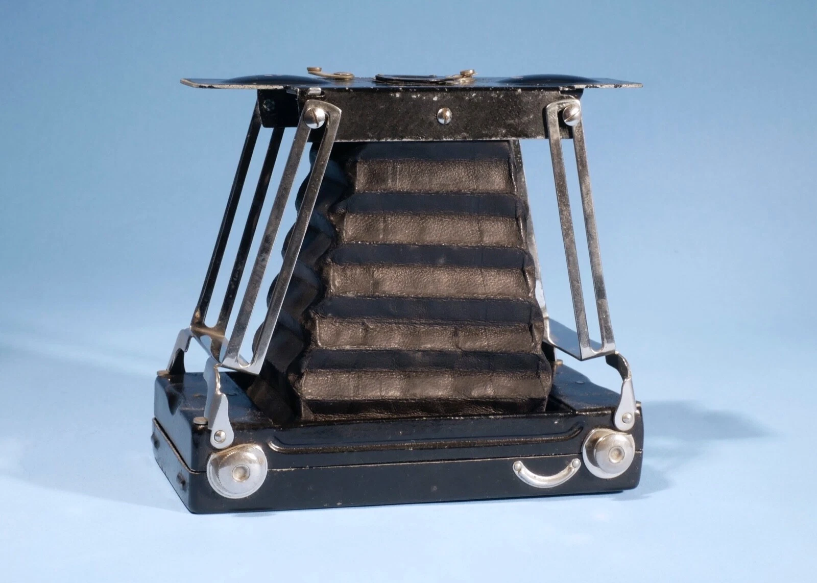 Houghton-Vest-Pocket-Ensign-Folding-Strut-Braced-127-Roll-Film-Camera-c1926-137547273477-6