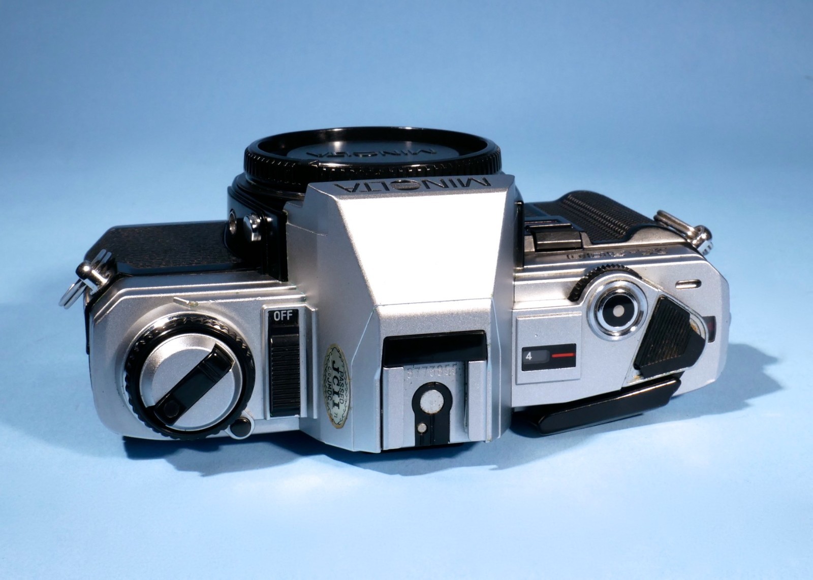 Minolta-X-300-35mm-Film-SLR-Film-Camera-Fully-Working-New-Seals-137048202587-2