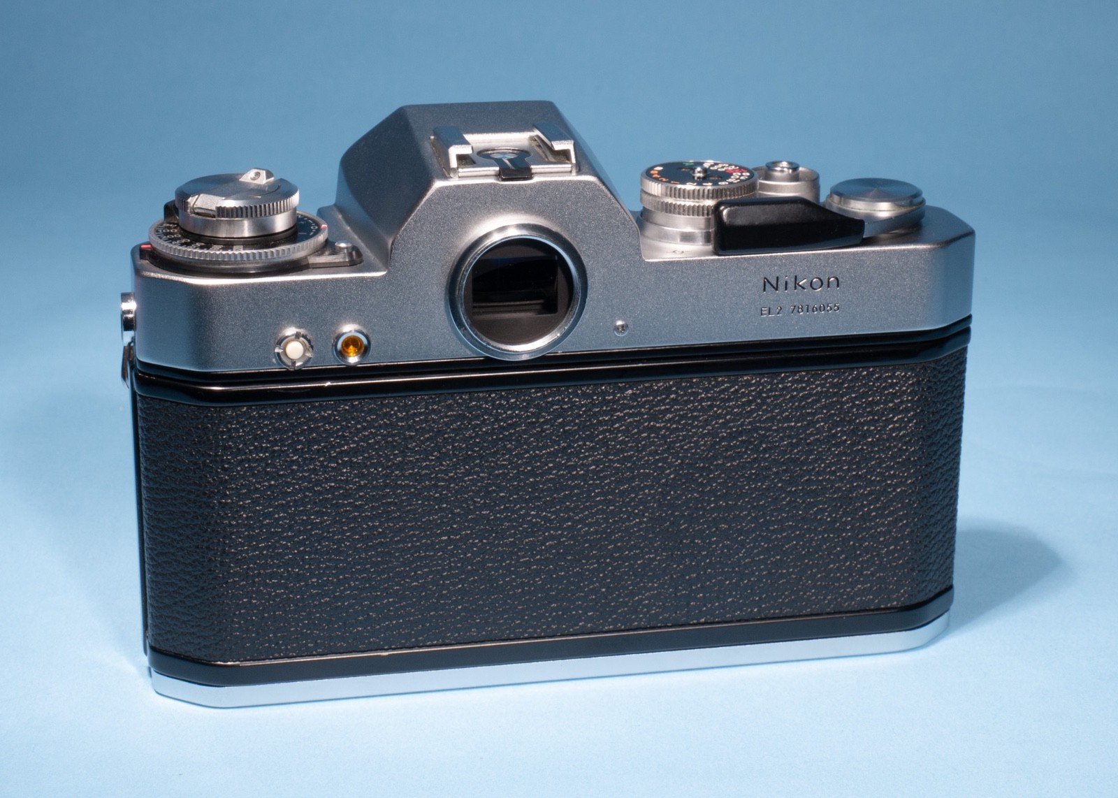 Nikon-EL2-35mm-SLR-Film-Camera-Excellent-Fully-Working-New-Seals-137169157307-4