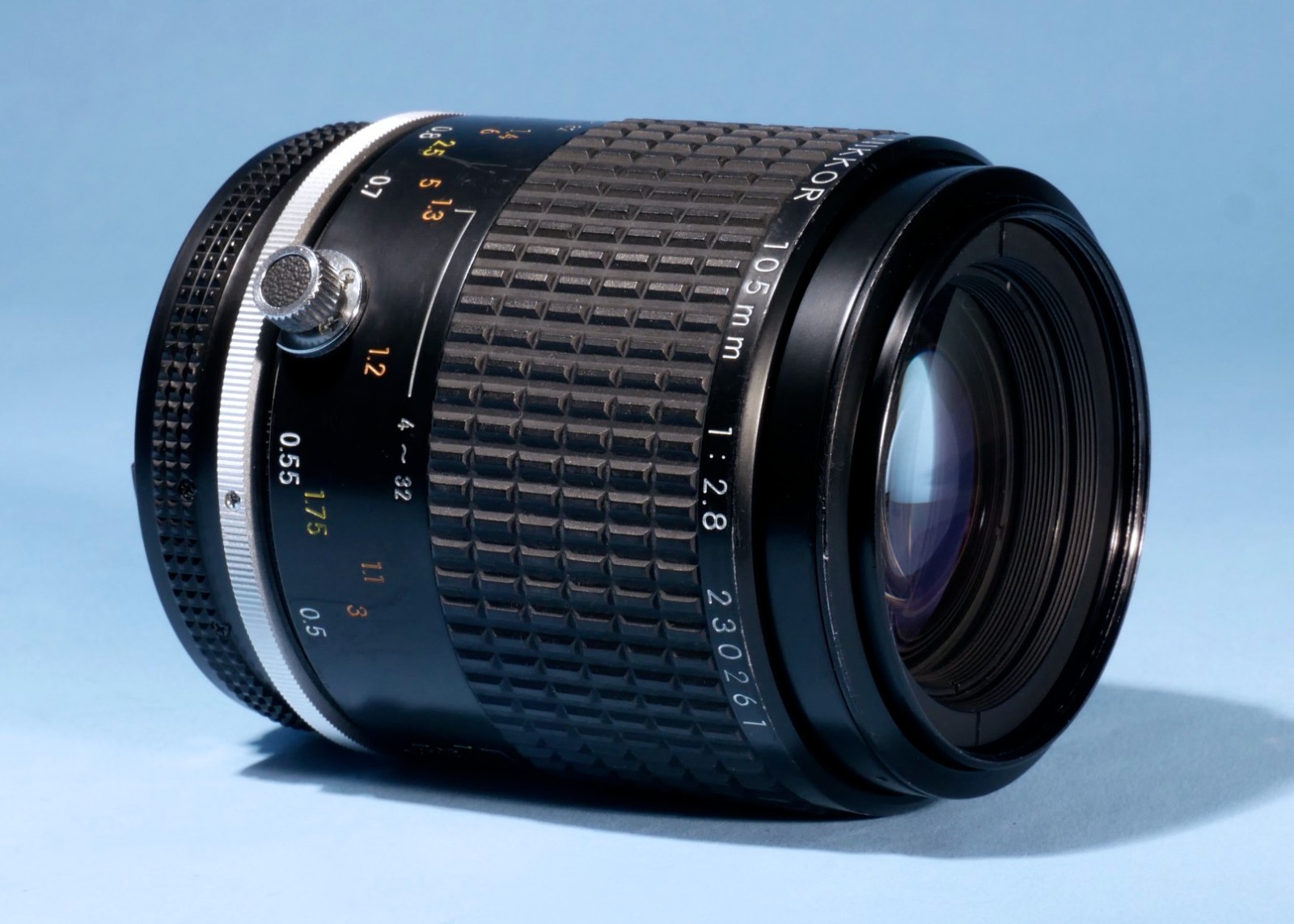 Nikon-Micro-Nikkor-105mm-f28-Pime-Macro-Lens-AIs-Excellent-Fully-Working-136669749377-3