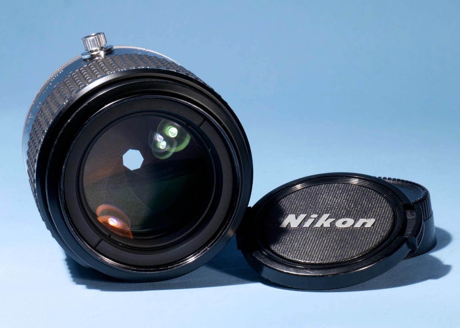 Nikon-Micro-Nikkor-105mm-f28-Pime-Macro-Lens-AIs-Excellent-Fully-Working-136669749377