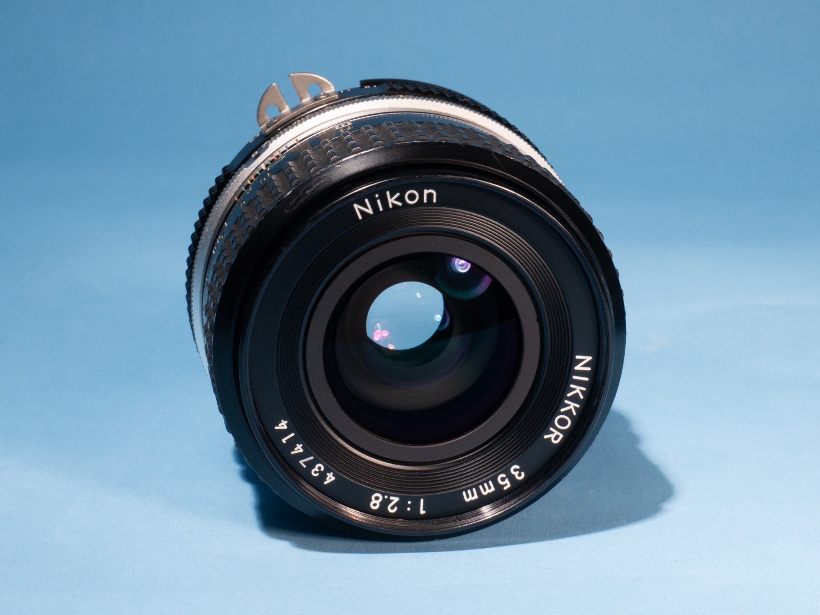 Nikon-Nikkor-35mm-f28-Wide-Angle-Prime-Lens-AI-Excellent-137124623907-2