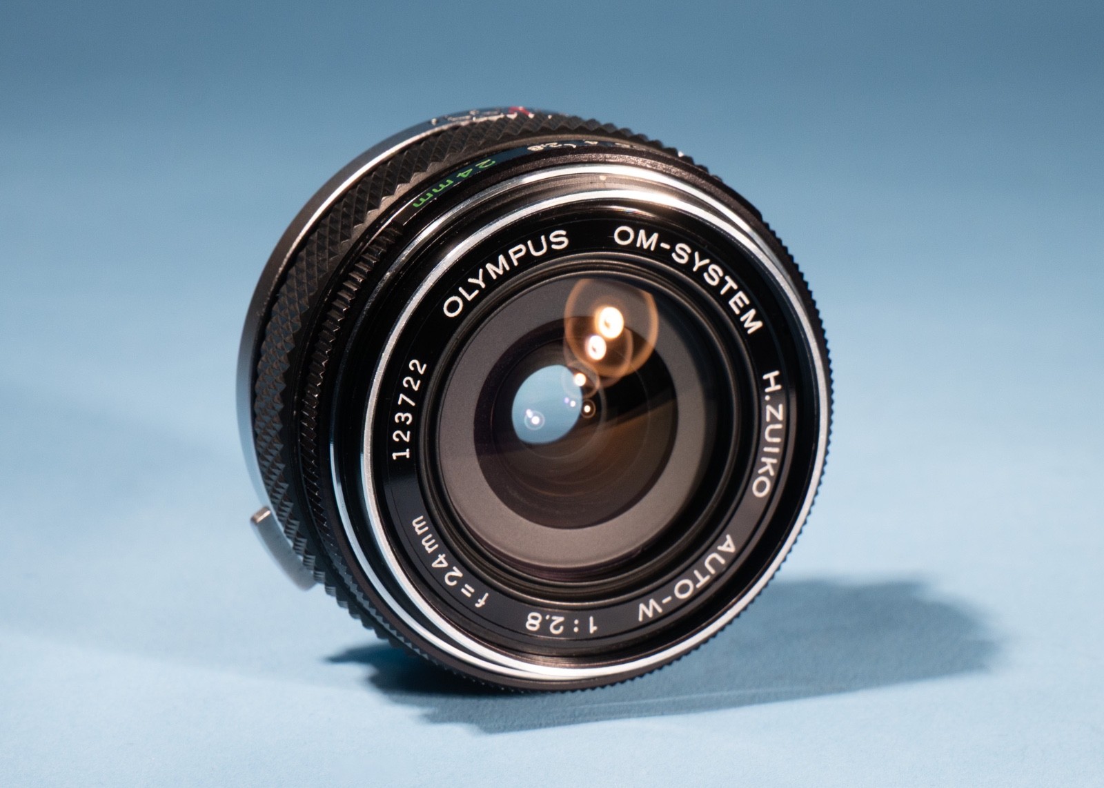 Olympus-OM-24mm-f28-H-Zuiko-Auto-W-Prime-Lens-Fully-Working-Excellent-137439482387-2
