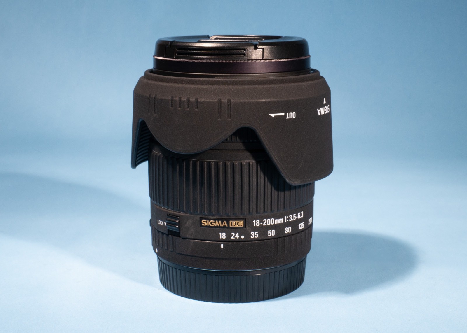 Sigma-18-200mm-f35-63-DC-Macro-Zoom-Lens-Canon-AF-Fully-Working-137315485187-5