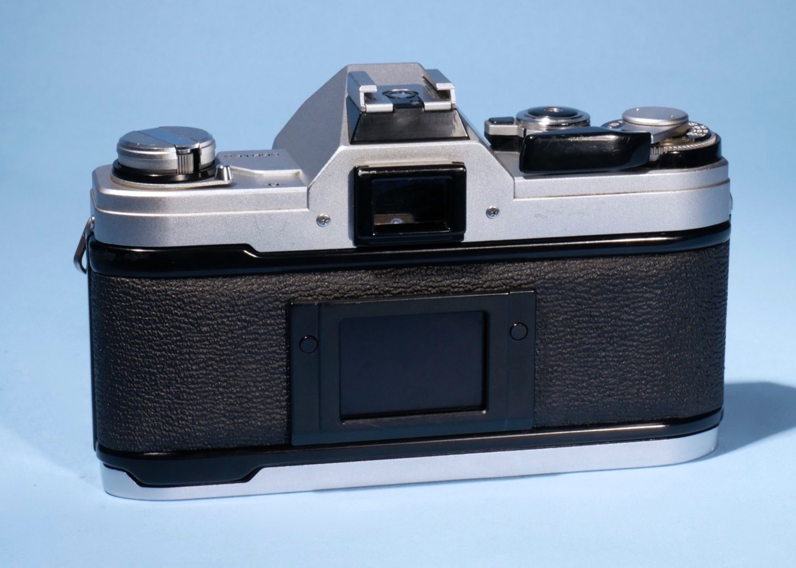 Canon-AT-1-35mm-SLR-FIlm-Camera-Fully-Working-New-Seals-136669767118-3