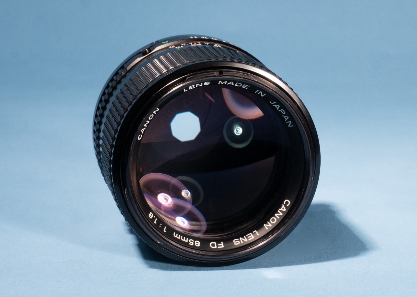 Canon-FD-85mm-f18-Prime-Lens-Excellent-Fully-Working-F-1-A-1-AE-1-etc-137332351058-2