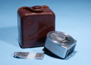 Leica Leicameter 2 Meter Diffuser + * Leica Cameras * READ