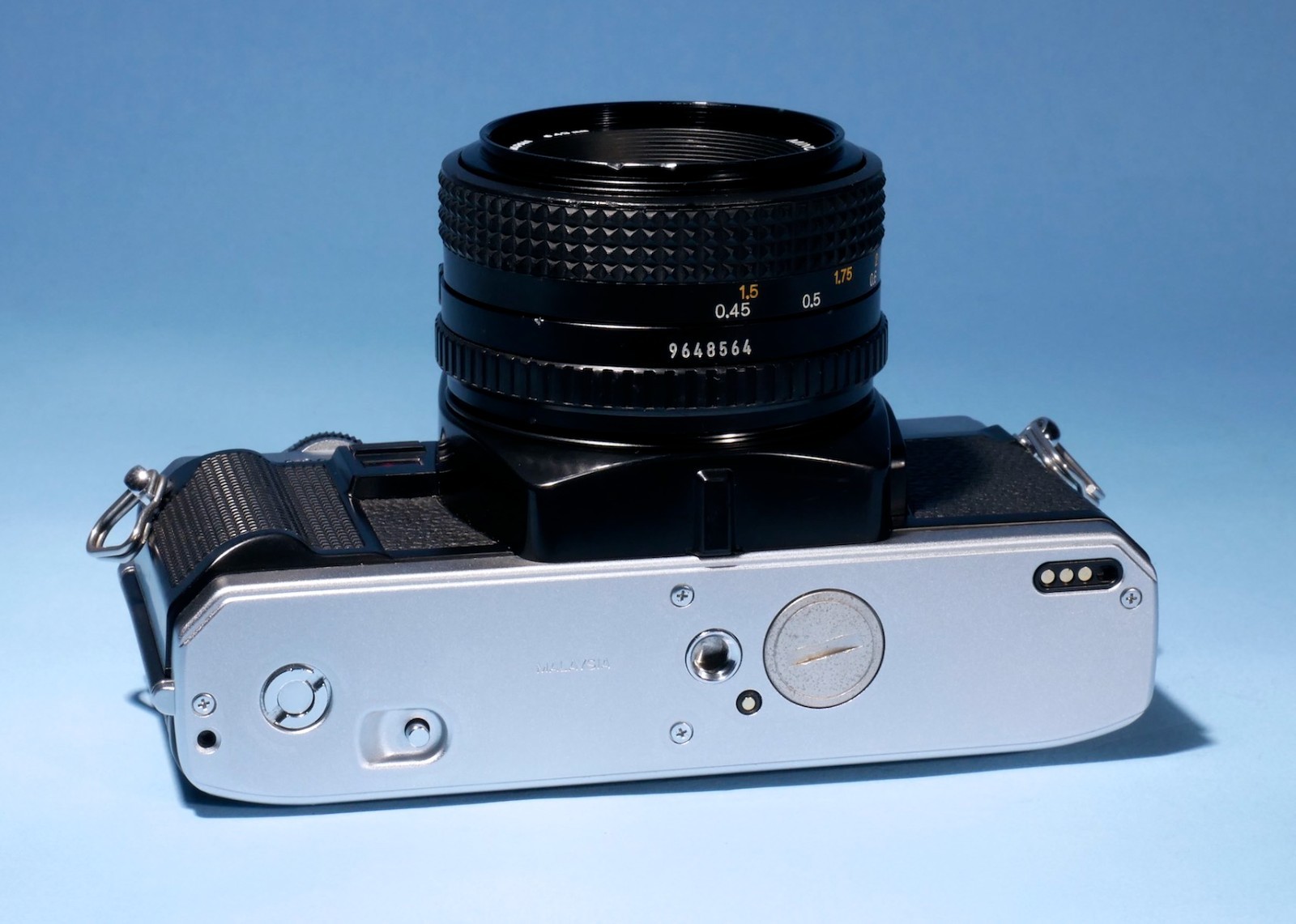 Minolta-X-300-35mm-Film-SLR-Film-Camera-MD-50mm-f17-Prime-Lens-Fully-Working-136669761048-3