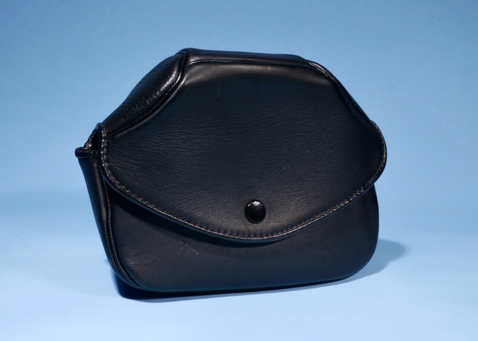 Nikon-CF-41-Genuine-Leather-Eveready-Semi-Soft-Case-For-Nikon-F4-SLR-Camera-137098372158-2