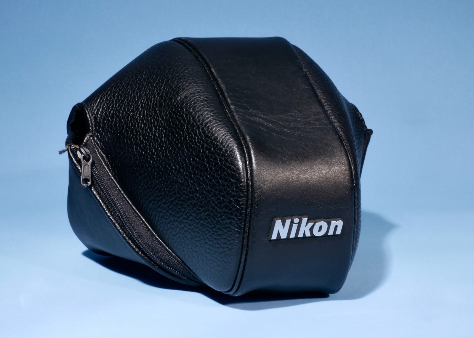 Nikon-CF-41-Genuine-Leather-Eveready-Semi-Soft-Case-For-Nikon-F4-SLR-Camera-137098372158