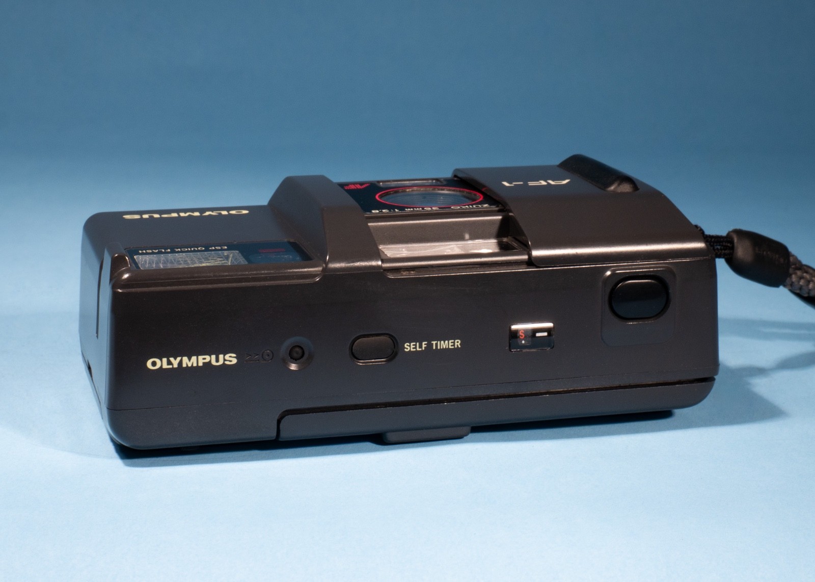 Olympus-AF-1-35mm-Film-Point-Shoot-Camera-35mm-f28-Lens-Fully-Working-137380036338-3