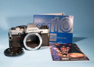 Olympus OM-10 35mm SLR Film Camera * Fully Working * New Seals * Excellent