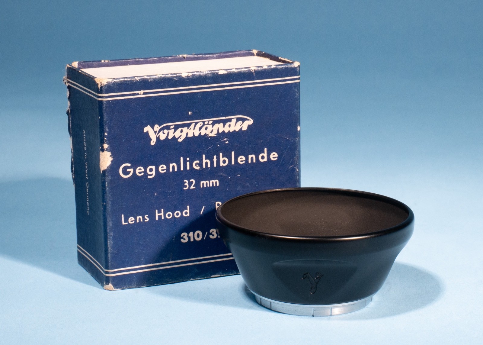 Voigtlander-Metal-Lens-Hood-31032-32mm-Push-On-Excellent-137214785918