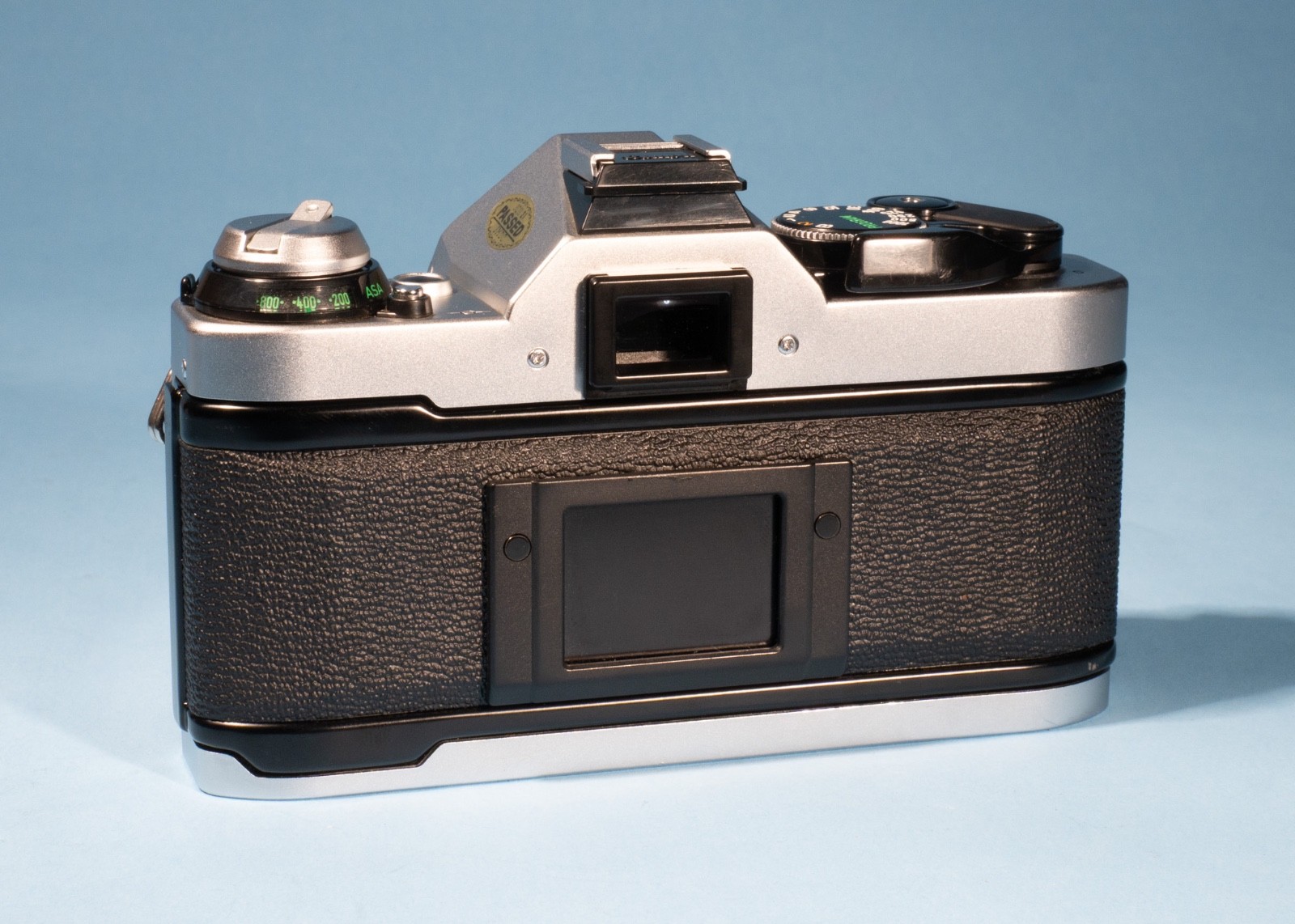 Canon-AE-1-Program-35mm-SLR-Film-Camera-FD-50mm-f18-Lens-Fully-Working-137476079699-3
