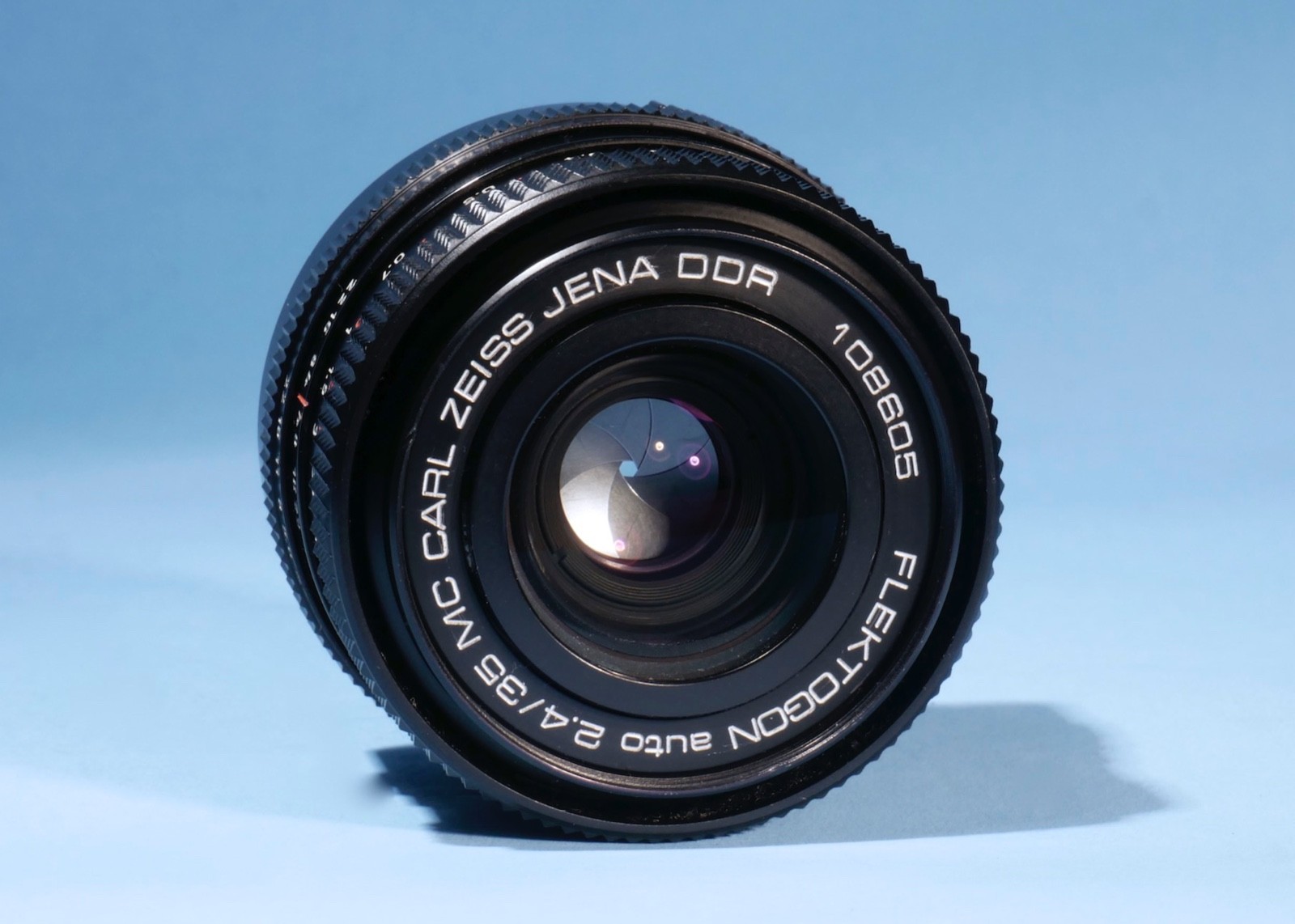 Carl-Zeiss-MC-Jena-DDR-Flektogon-35mm-f24-Prime-Lens-M42-Screw-Mount-136826681049-2