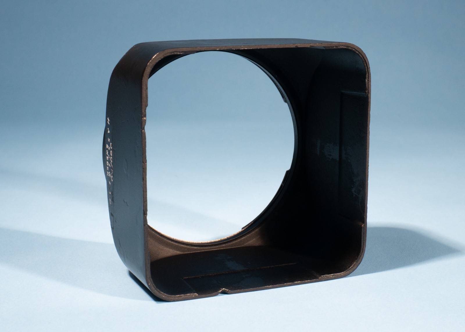 Hasselblad-6080-Lens-Hood-Planar-80mm-f28-CF-CFE-CFi-CB-FE-Lenses-137712454529-2