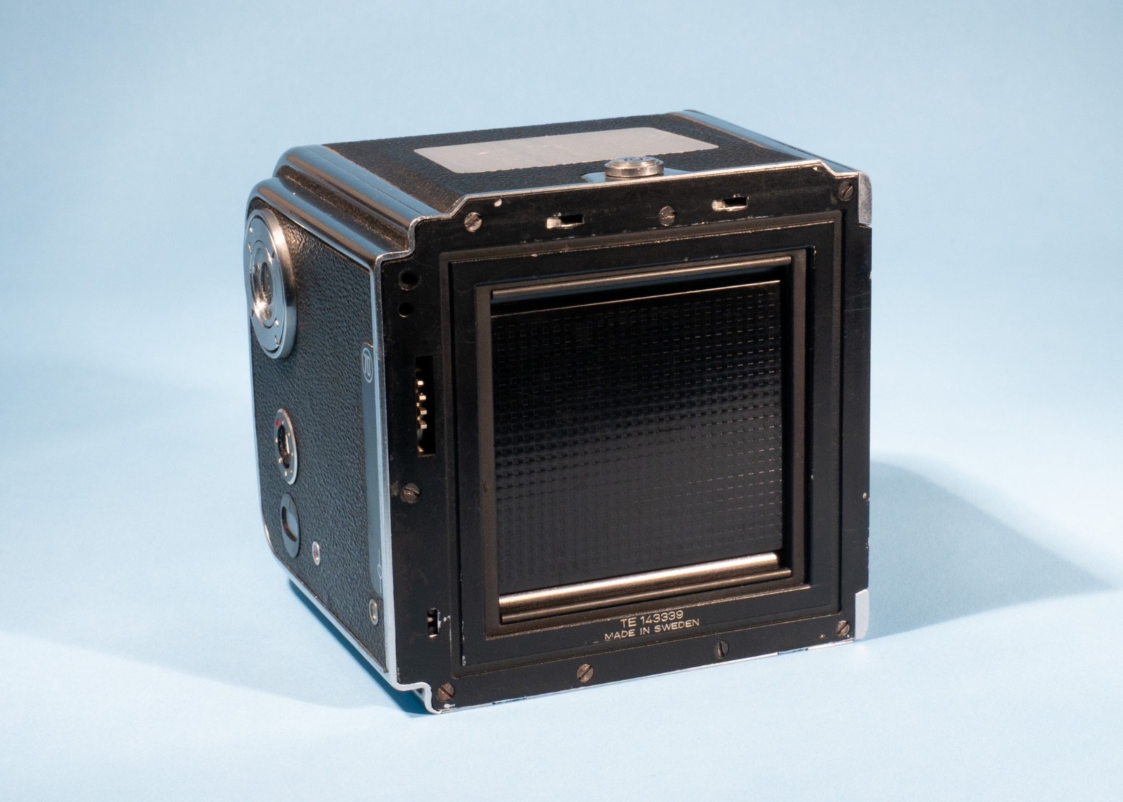 Hasselblad-A70-70-Roll-Film-Back-Magazine-Hasselblad-V-System-Cameras-137710921289-4