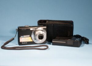 Kodak EasyShare M1063 10.3MP Compact Digital Camera 3x Optical Zoom * Working