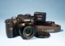 Panasonic Lumix DMC-FZ18 8.1MP Digital Bridge Camera 18x Leica DC Zoom Lens *