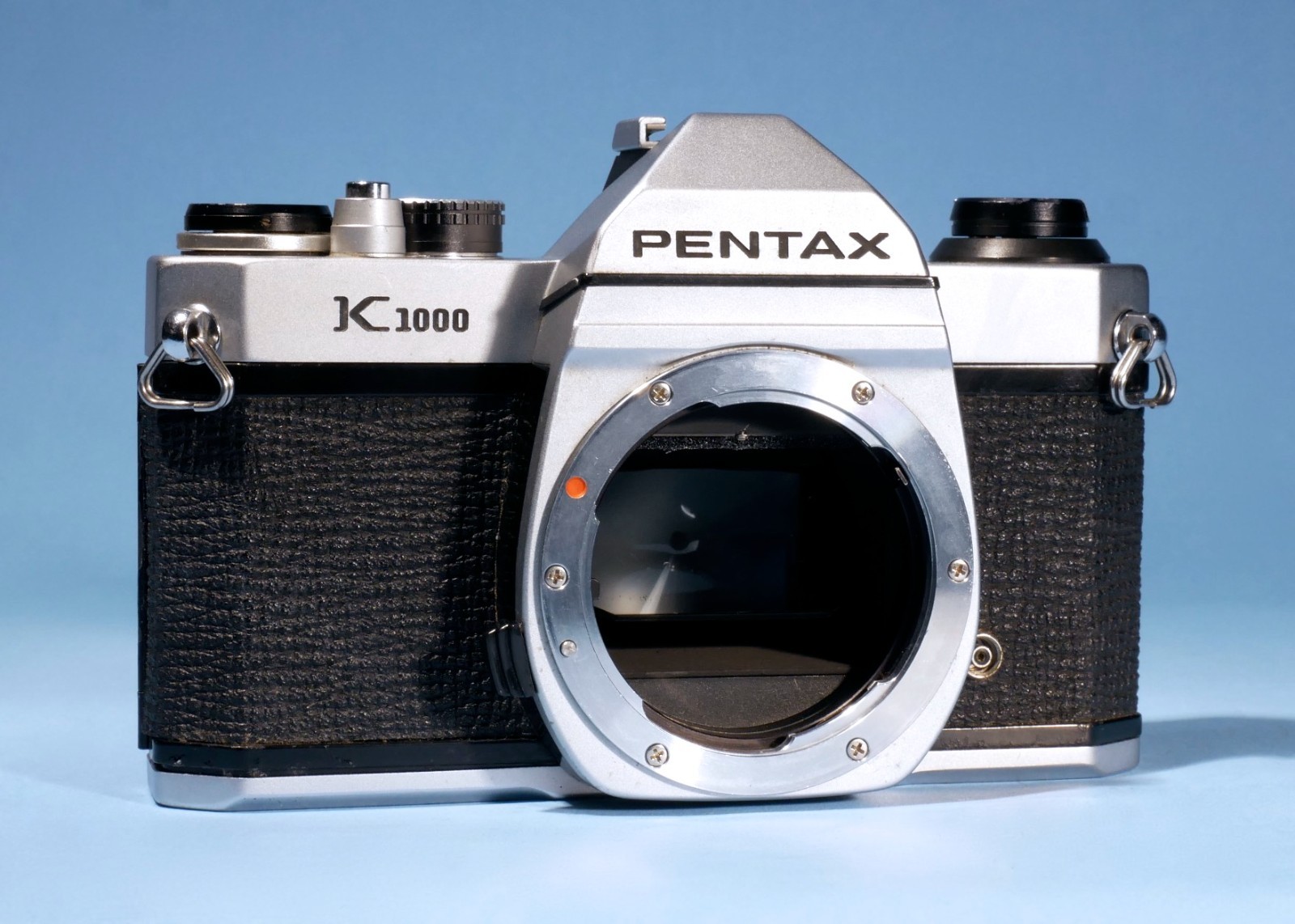 Pentax-K1000-SLR-35mm-Film-Camera-READ-136783771389