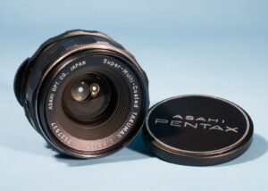 Pentax Super Multi Coated Takumar 35mm f/3.5 Prime Lens * M42 Screw * Excellent